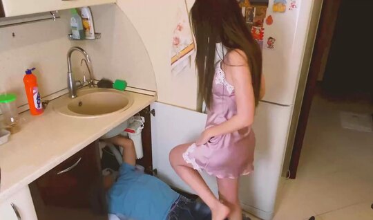 Russian chick with a big ass fucked with a plumber...